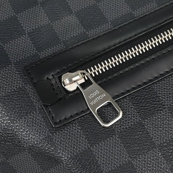 Louis Vuitton Damier Graphite Mick MM Shoulder Bag N41106 SR0136 115713